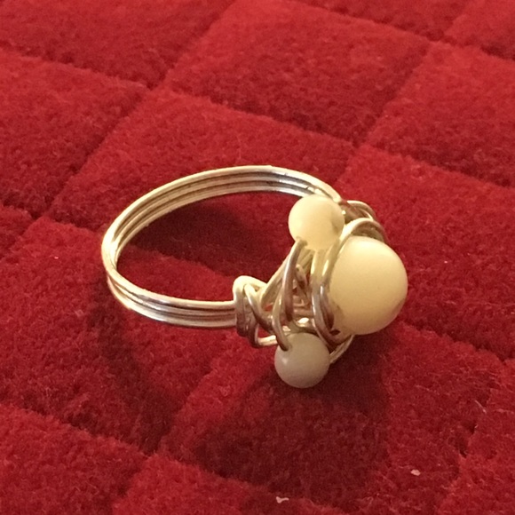 New MOP wire wrapped ring. - Picture 3 of 8